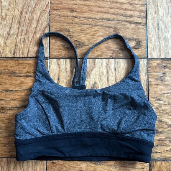 LuLuLemon Invigorate Racer Back Padded Sports Running Bra Size 4 - Picture 1 of 5
